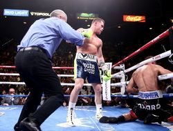 фото - Билли Джо Сондерс может апсетнуть Канело Альвареса? Мысли Джоэла Диаса