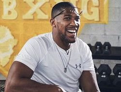 фото - Эдди Херн переживает за Джошуа: Стиль Руиса для него очень нехороший