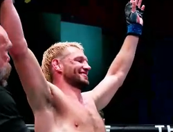 фото - Апсет! Де Риддер нокаутировал Никала