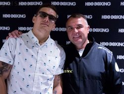 фото - Менеджер: Джошуа откажется от пояса WBO? Он так сильно боится Усика?