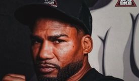 Великий Гамбоа будет драться на голых кулаках: есть контракт