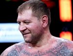 Александр Емельяненко анонсировал кулачный бой с Джеффом Монсоном: дата, промоушен