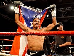 фото - Феликс Вердехо остановил Хуана Хосе Мартинеса