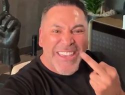 фото - «Кому это на**р надо?» Де Ла Хойя высмеял Аль аш-Шейха за промоушен боя Канело – Кроуфорд