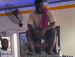 фото - Сорван реванш Кейн-Малыхин: чемпион пострадал в аварии