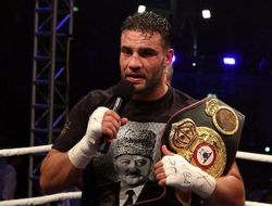 фото - Чарр «вышел из отпуска», Выхрист на розогреве, Макабу и Папин подерутся в ДРК