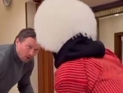 фото - Фото и видео дня: Усик едва не «захабибил» Кроуфорда