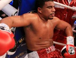 фото - Фото: Солис травмирован – реванш с Томпсоном перенесён