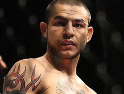 фото - Бой Каба Суонсона и Джереми Стивенса возглавит шоу UFC в Сан-Антонио