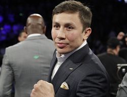 фото - СМИ: Геннадий Головкин договорился с DAZN — детали сделки