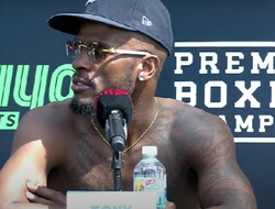 фото - Цзю и Харрисон устроили забавную перепалку, американец даже обнажился