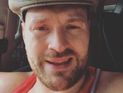 фото - Фьюри: Легко перебоксирую Джошуа, а затем вырублю его — это мисматч