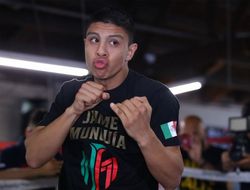 фото - Хайме Мунгиа: Рано или поздно я буду драться с Канело Альваресом