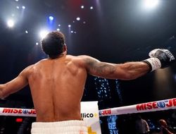 фото - Иглесиас договаривается о бое с чемпионом. Пока что в соцсетях