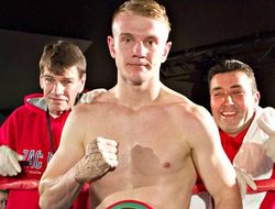 фото - Бурсак отправится в Австралию на бой с тамошним «Кесслером»