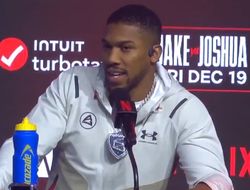 фото - Джошуа ответил на критику Фьюри. И лучше бы он промолчал