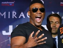 фото - Миллер ставит на Уайлдера: Этот шизанутый мужик пустит в ход свои мельницы!