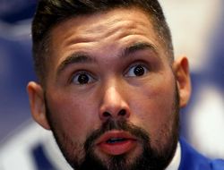 фото - С какой стати Фьюри вообще позволяют драться с Чарром? — экс-чемпион возмущён мисматчем