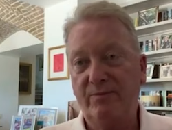 фото - Кто вообще такой Баколе?! Уоррена внезапно развернуло на 180 градусов