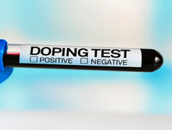 фото - Украинский проспект UFC дисквалифицирован на 2 года за мельдоний