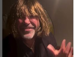 фото - «Это машина». Де Ла Хойя объяснил, почему для Пакьяо возраст не имеет значения