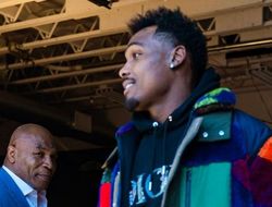 фото - Майк Тайсон учит салагу а-Чарло, как матюками добиться боя с Альваресом