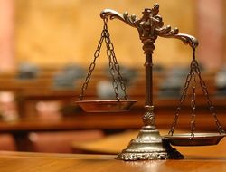 фото - Головкин–Альварес: атлетическая комиссия защищает Аделаиду Бёрд