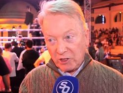 фото - «Подберём Усику правильных судей». Промоутер Фьюри раскрыл свой хитрый план