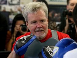 фото - Роуч: «Мэйуэзер ложится спать, зная, что проиграет Пакьяо»