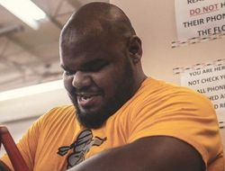 фото - Мегабрутал! Посмотрите, какой супертяж выступит на разогреве у Кроуфорда — фото