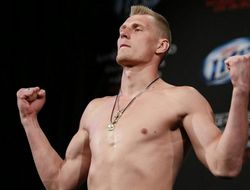 фото - Александр Волков против Кёртиса Блейдса на турнире UFC в Москве?