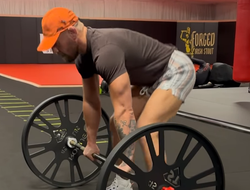 фото - Травма Макгрегора. В соцсетях обсуждают фото Конора — есть теория