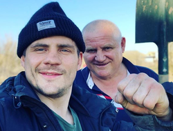 фото - Беринчик на посевной, Емельяненко набрал миллион, искусство от Ванзант — соцсети 