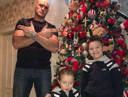 фото - Поветкин после боя с Хантером, встреча Усика и Чисоры, жуткая травма Оверима — соцсети 