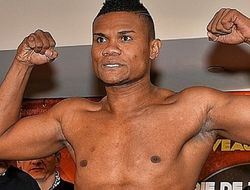 фото - Элейдер Альварес: Больше никаких уступок Стивенсону