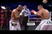 Видео боя: Рой Джонс – Зин-Эддин Бенмахлуф