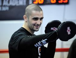 фото - В чём причина поражения Макгрегора? Интересная версия от тренера Сен-Пьера