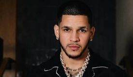 Топ-менеджер сватает своих бойцов в Zuffa Boxing. У него на контракте есть украинец