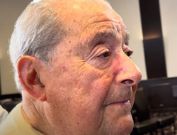 фото - Ломаченко и Дэвис подерутся в ноябре — Арум