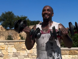 фото - Уайлдер должен завершить карьеру? Тренер Деонтея рассказал, как они реагируют на подобные призывы