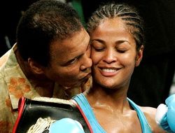 фото - Лейла Али: Рада, что отец больше не мучается