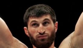 UFC Абу-Даби. Анкалаев избил беспомощного Гуськова