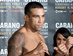 фото - Видео взвешивания перед UFC 180