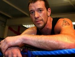 фото - Побив Джонса, Маккаринелли решил ещё раз взойти на чемпионскую вершину