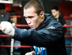 фото - Спенс в шоке: в сентябре Липинец и Абдукахоров побьются за титул IBF — менеджер