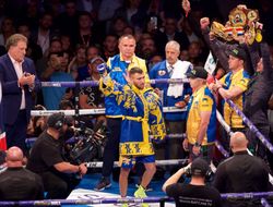 фото - Ломаченко дал добро на бой с Камбососом — СМИ