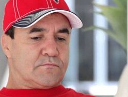 фото - Будет глупостью разрешить Пакьяо продолжать боксировать — Фенеч