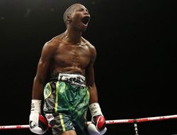 фото - Тете: Восстановился от травмы, проверю руку на бороде Касимеро