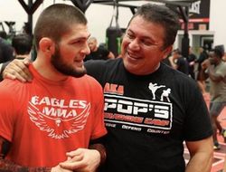 фото - Сколько ещё может выступать Хабиб Нурмагомедов? Ответ есть у его тренера