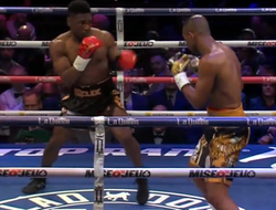 фото - Мбилли перебил Гонгору в ярком махаче